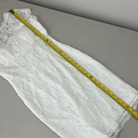 DB Studio (David’s Bridal) All Over Lace knee length dress cap sleeve in Ivory 2 - Picture 12 of 12